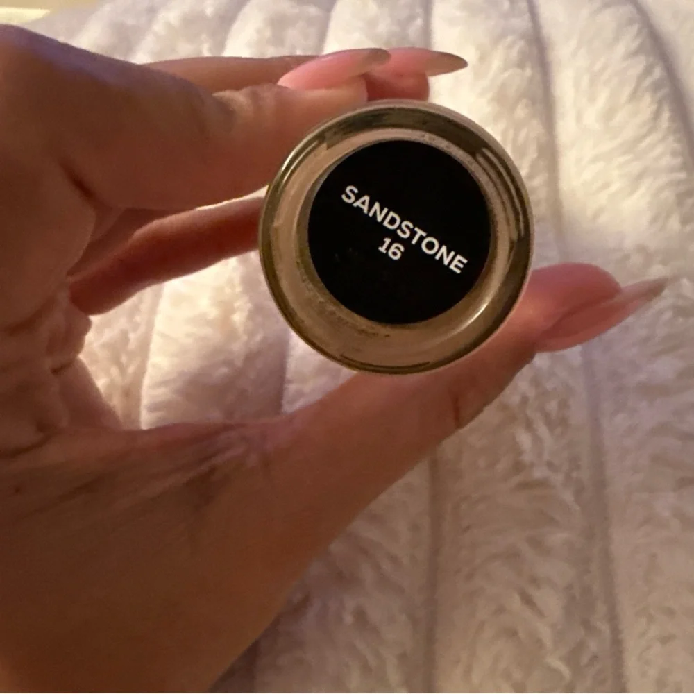 NEW bareMinerals BAREPRO 24 HR Performance Wear Liquid Foundation - Sandstone 16